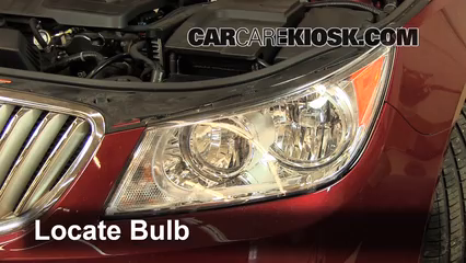 2011 Buick LaCrosse CX 2.4L 4 Cyl. Éclairage Feux de route (remplacer l'ampoule)